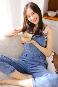 水嵨友穗
